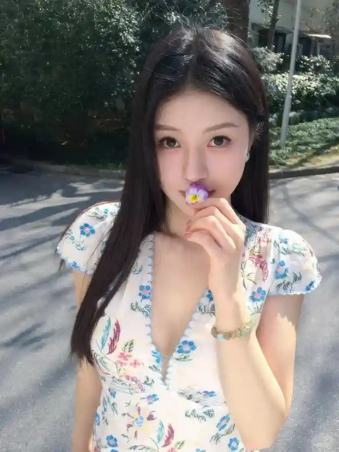 中文无码av在线_波多野结衣一区二区免费视频_国产精品高清一区二区不卡